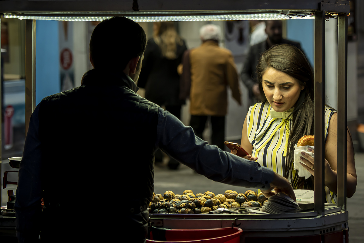 Street Photography, An Enjoyable Occupation in Crowds